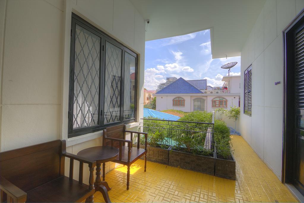 Prasats Boutique Hotel Phnom Penh Phòng bức ảnh