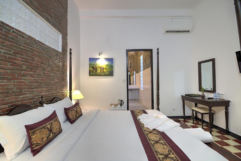 Prasats Boutique Hotel Phnom Penh Phòng bức ảnh